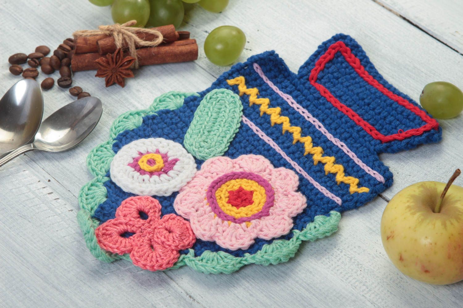 Manique cuisine faite main Accessoire cuisine tricotée au crochet Cadeau femme photo 1