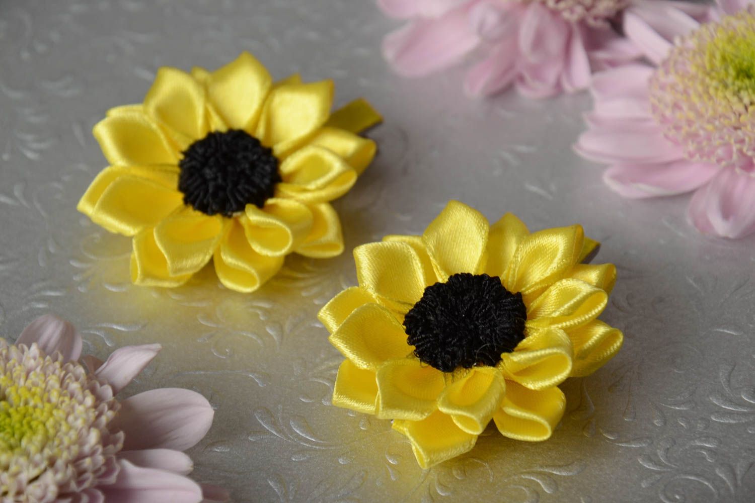 Set of 2 decorative hair clips with handmade yellow satin ribbon kanzashi flower photo 1