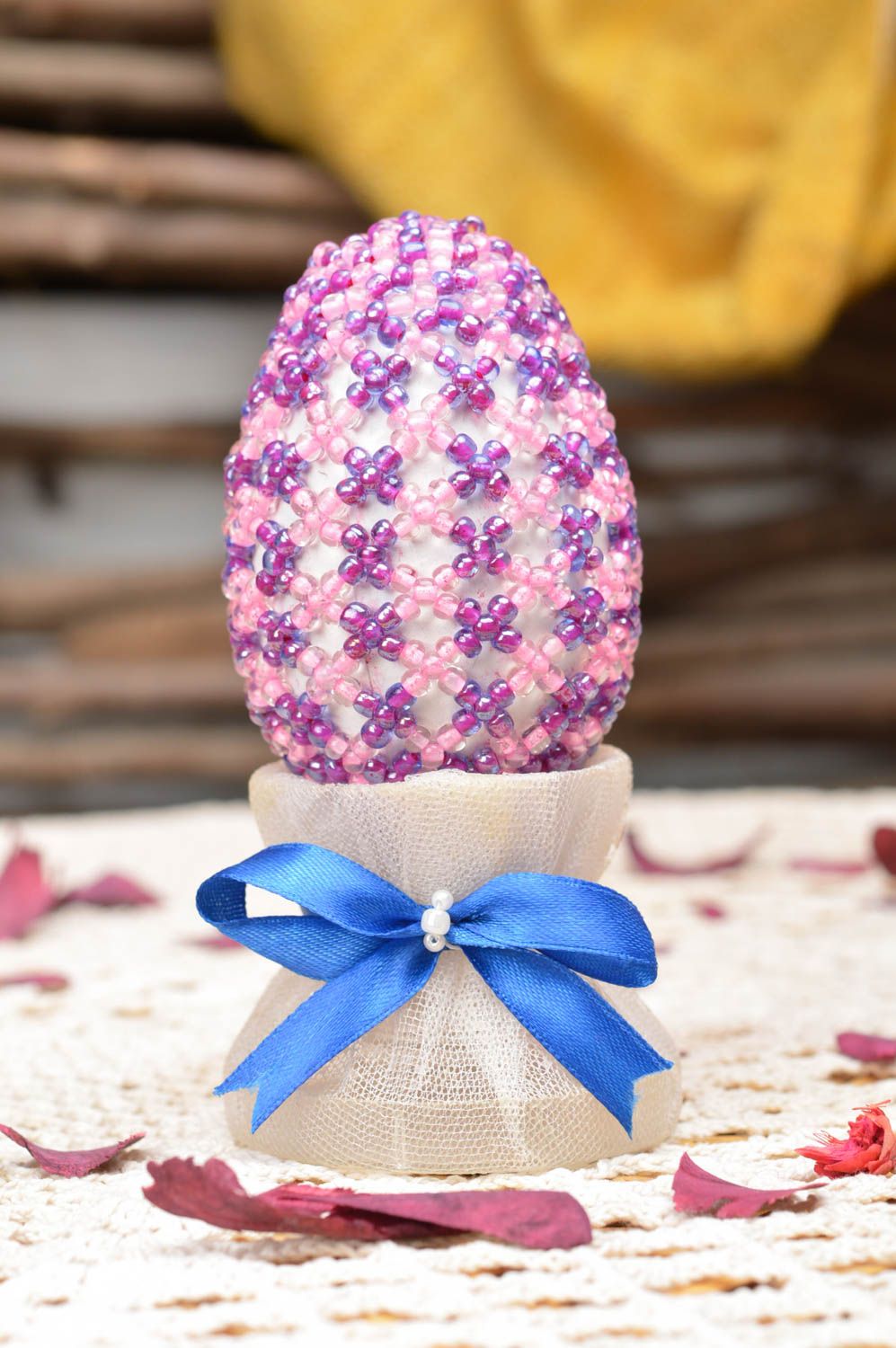 Easter egg made of papier mache woven over with beads manually for home decor photo 1