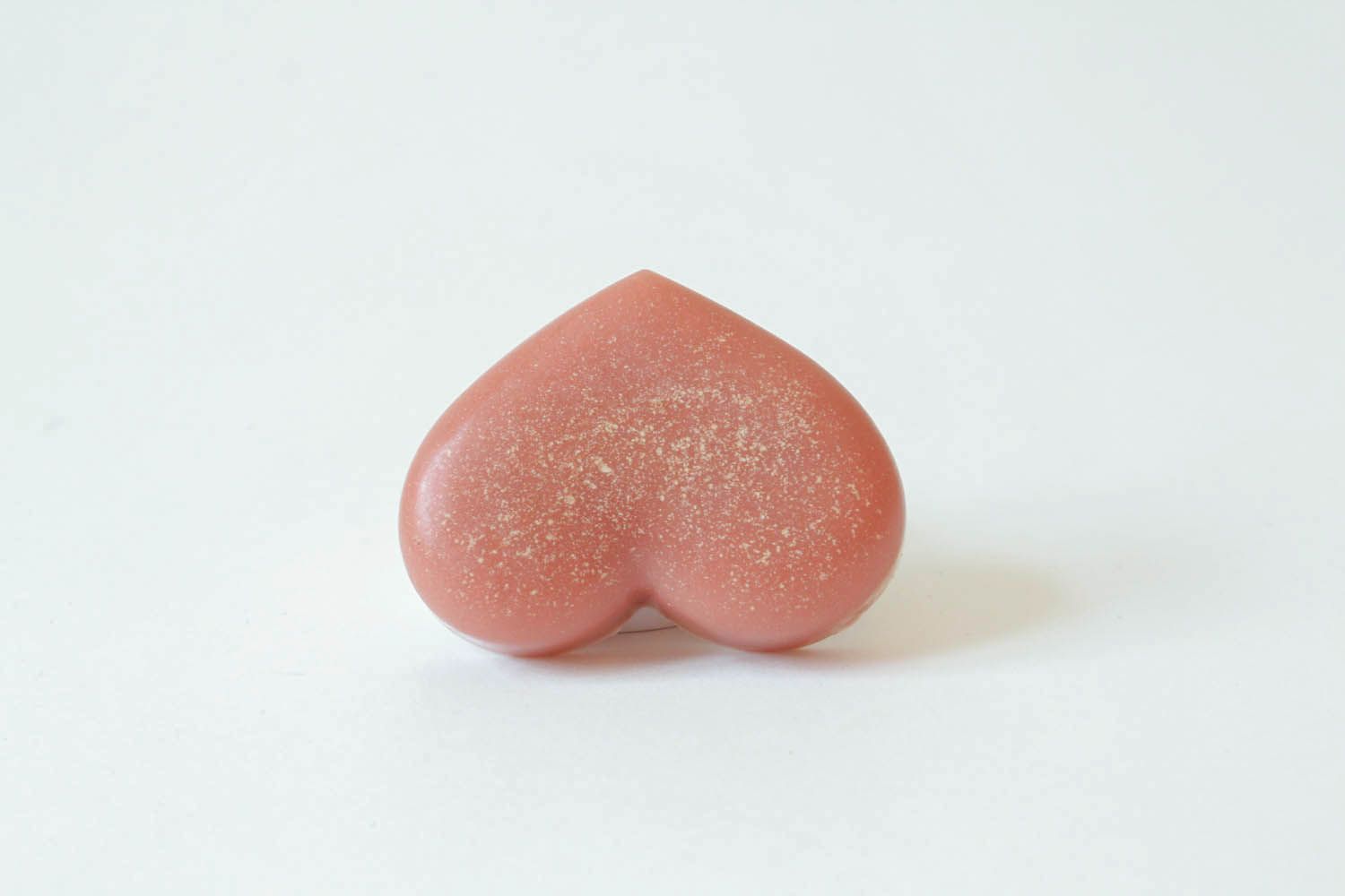 Natural handmade soap with pink clay photo 3