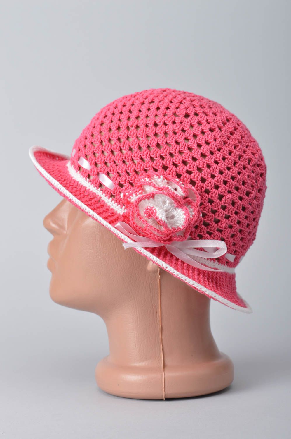 Bonnet rose avec fleur fait main Chapeau enfant tricoté en coton Vêtement enfant photo 8