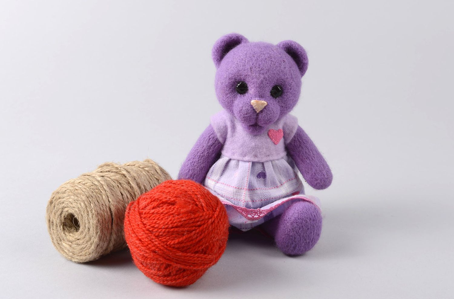 Peluche décorative Jouet en laine fait main Ourse violette Cadeau enfant photo 5