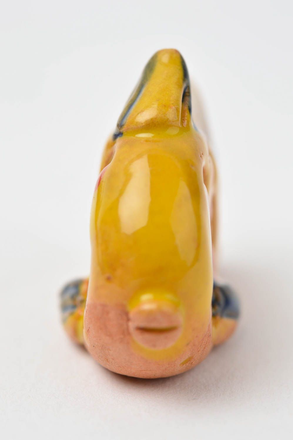 Фигурка из глины кулон ручной работы подарок и сувенир желтая рыбка милая фото 3
