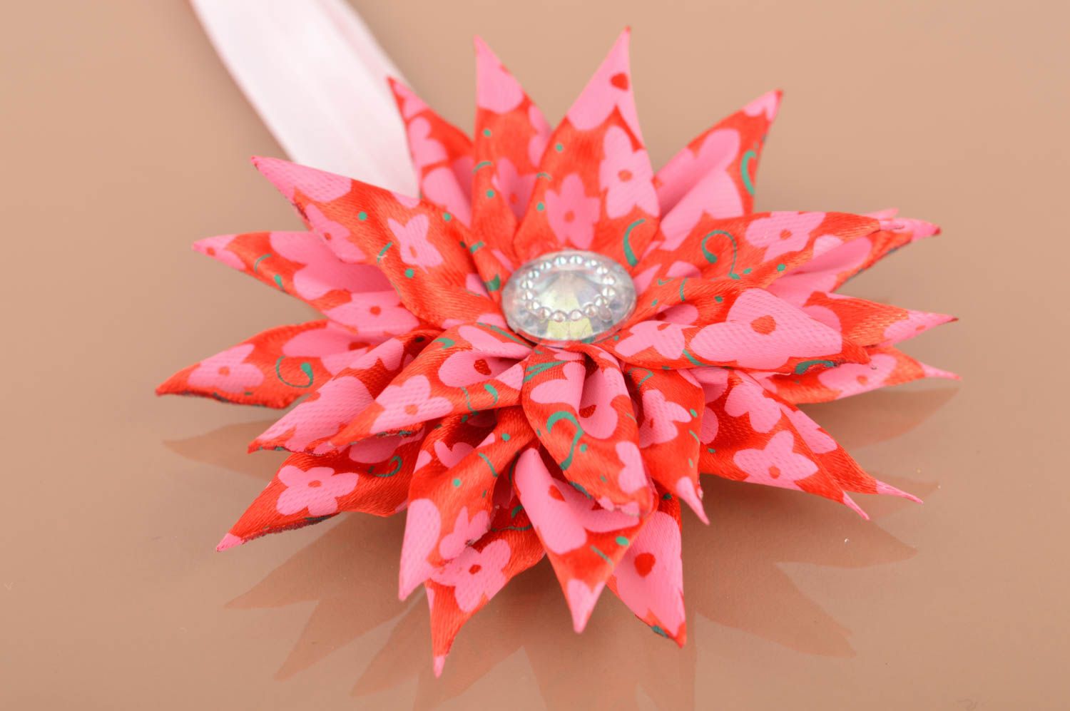 Handmade Kanzashi Haarband in Rot für Kinder Designer Schmuck Geschenk schön foto 5