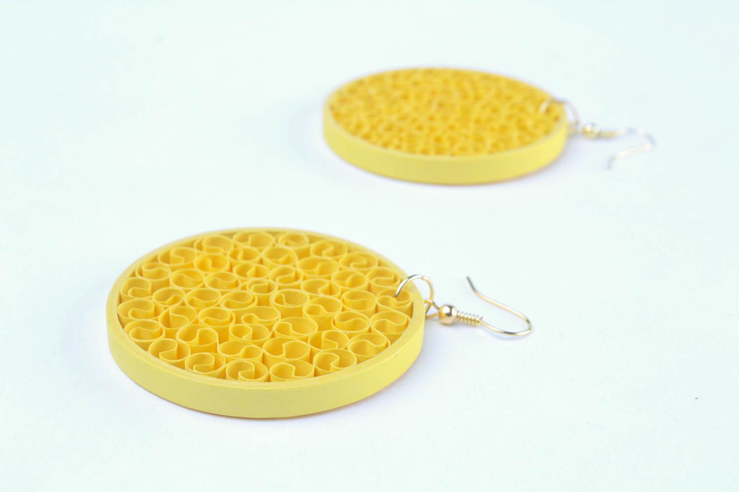 Round paper earrings The Sun photo 3