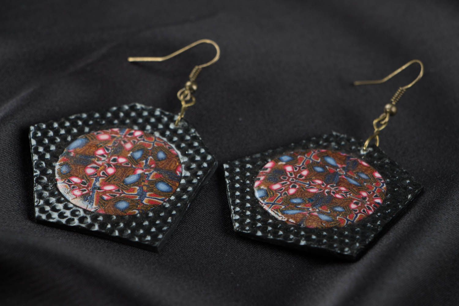 Lacquered earrings photo 2