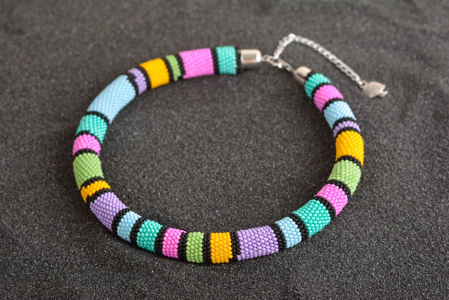 Collier spirale Bijou fait main Cadeau femme multicolore perles de rocaille photo 1