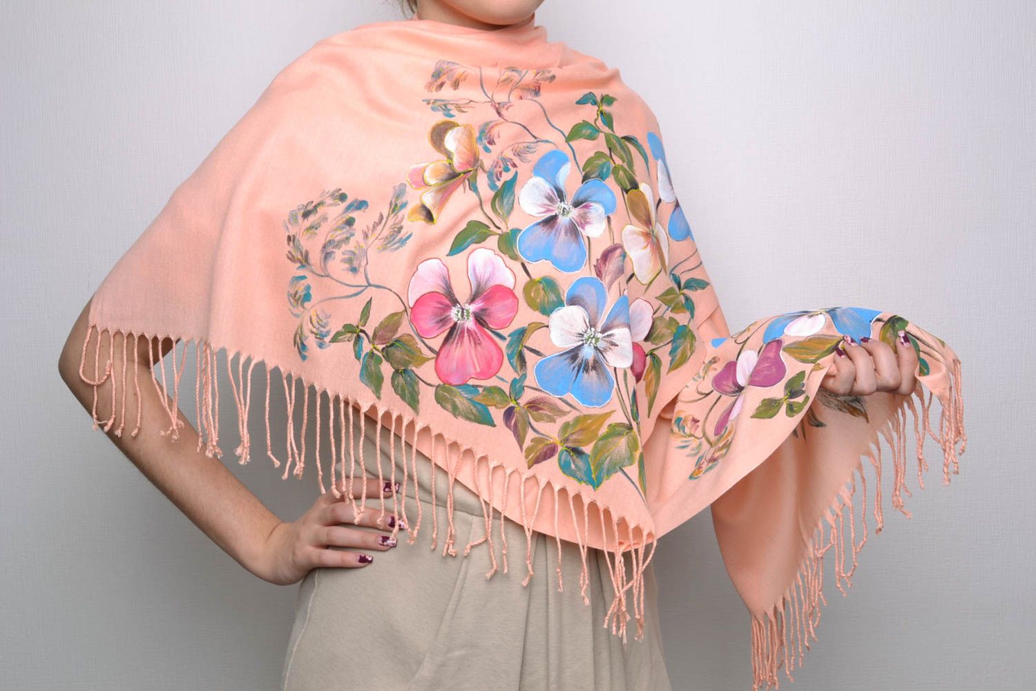 Длинный шарф с цветами нежный пастельные оттенки  фото 1