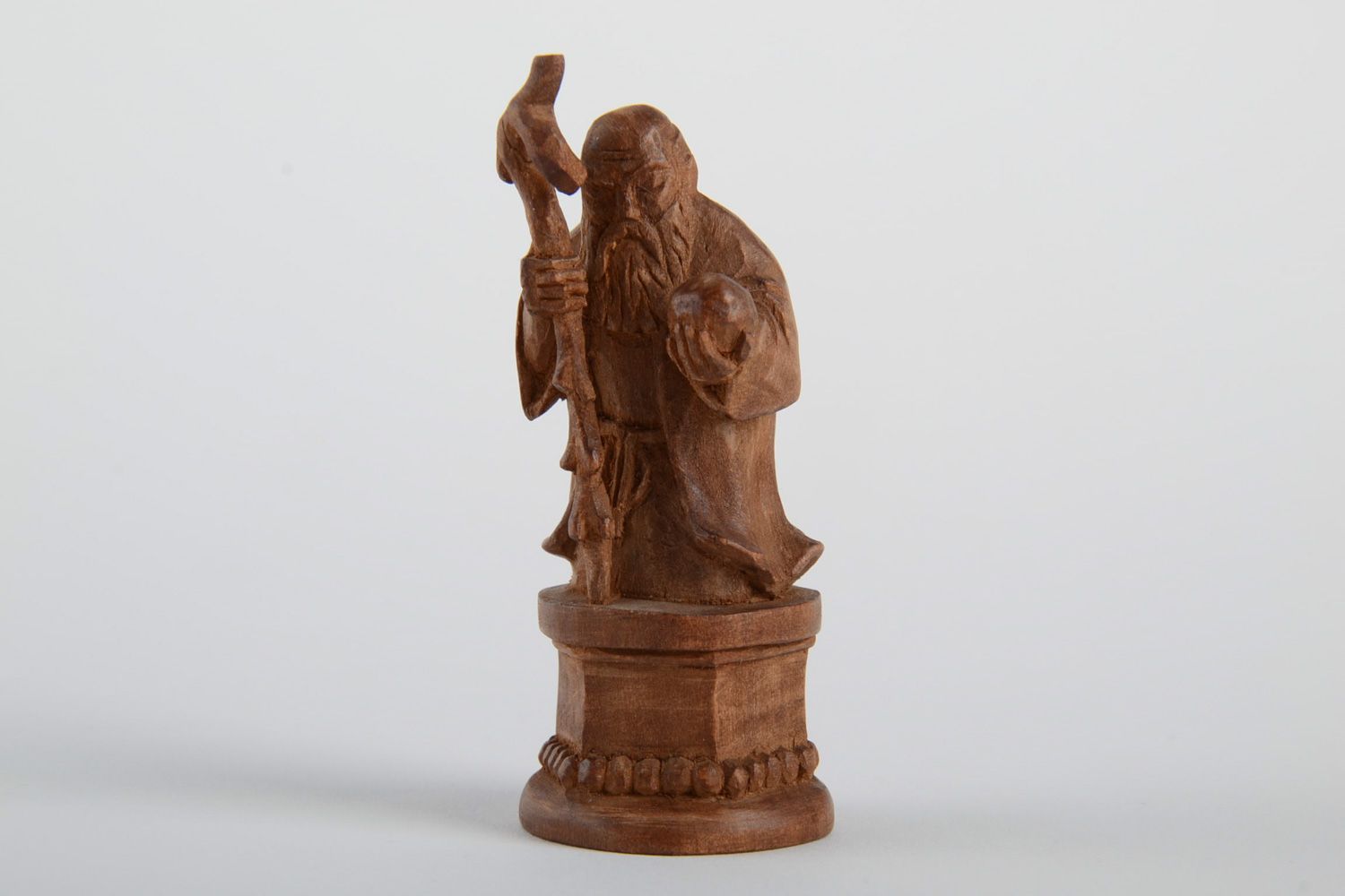 Handmade carved wooden figurine of wise man for table decoration Shou Hsing  photo 2