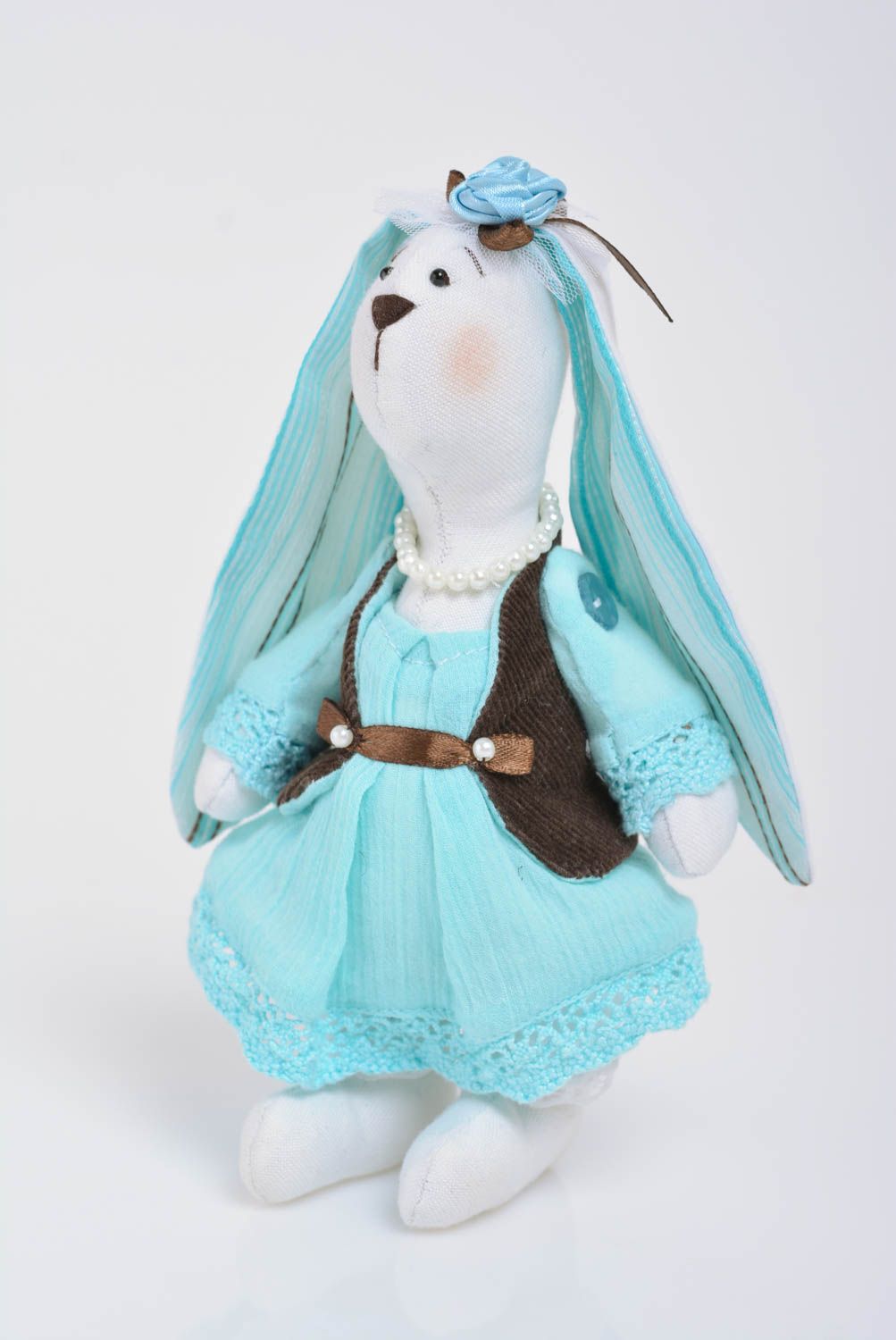 Игрушка заяц с длинными ушами девочка из ткани небольшого размера ручной работы фото 2
