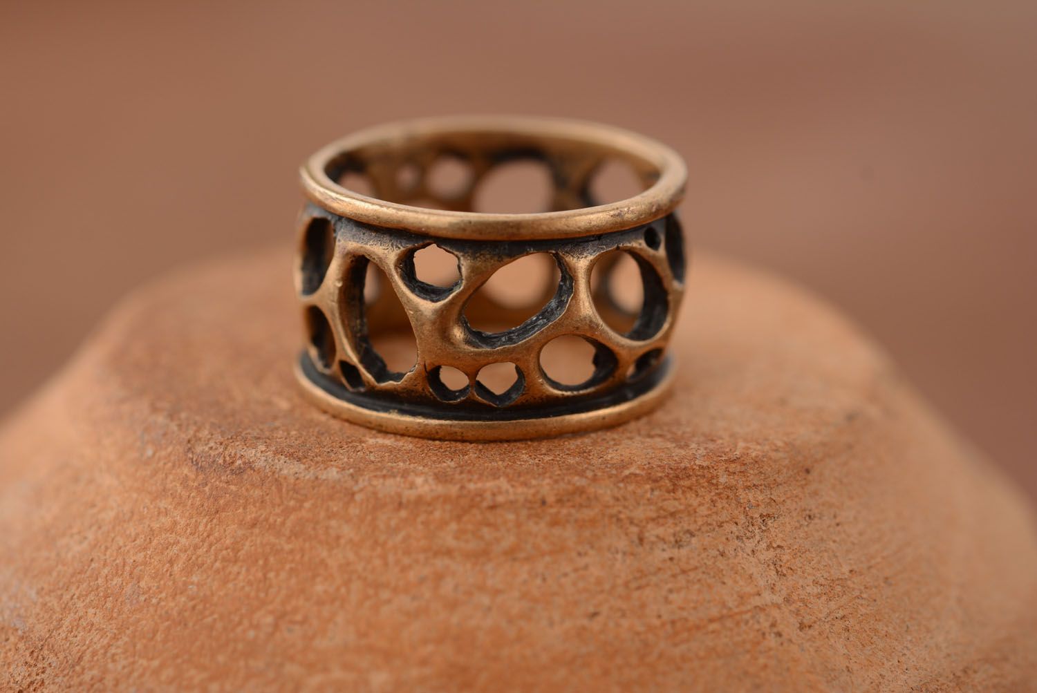 Bronze ring Space photo 1