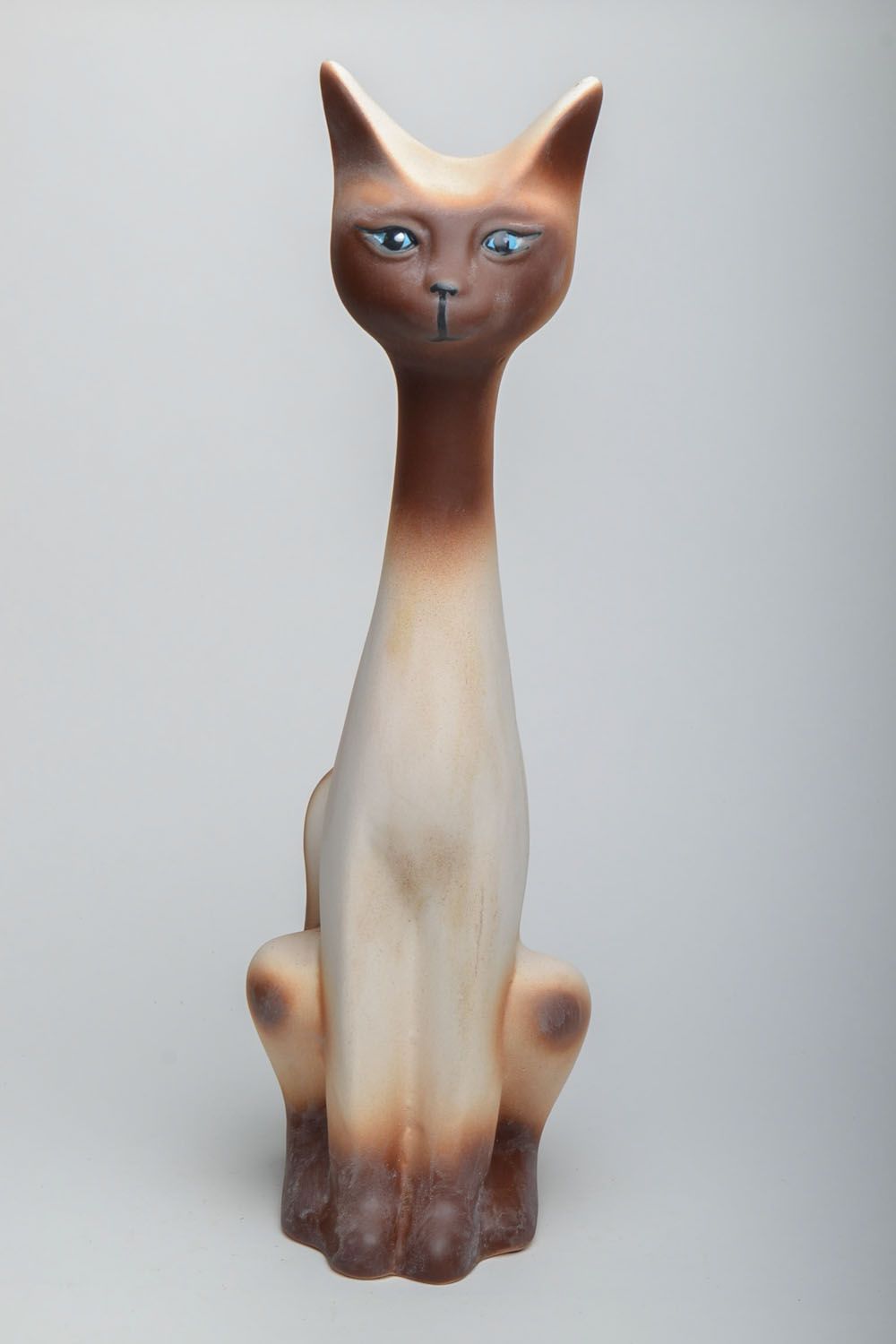 Керамическая копилка в виде египетского кота фото 2