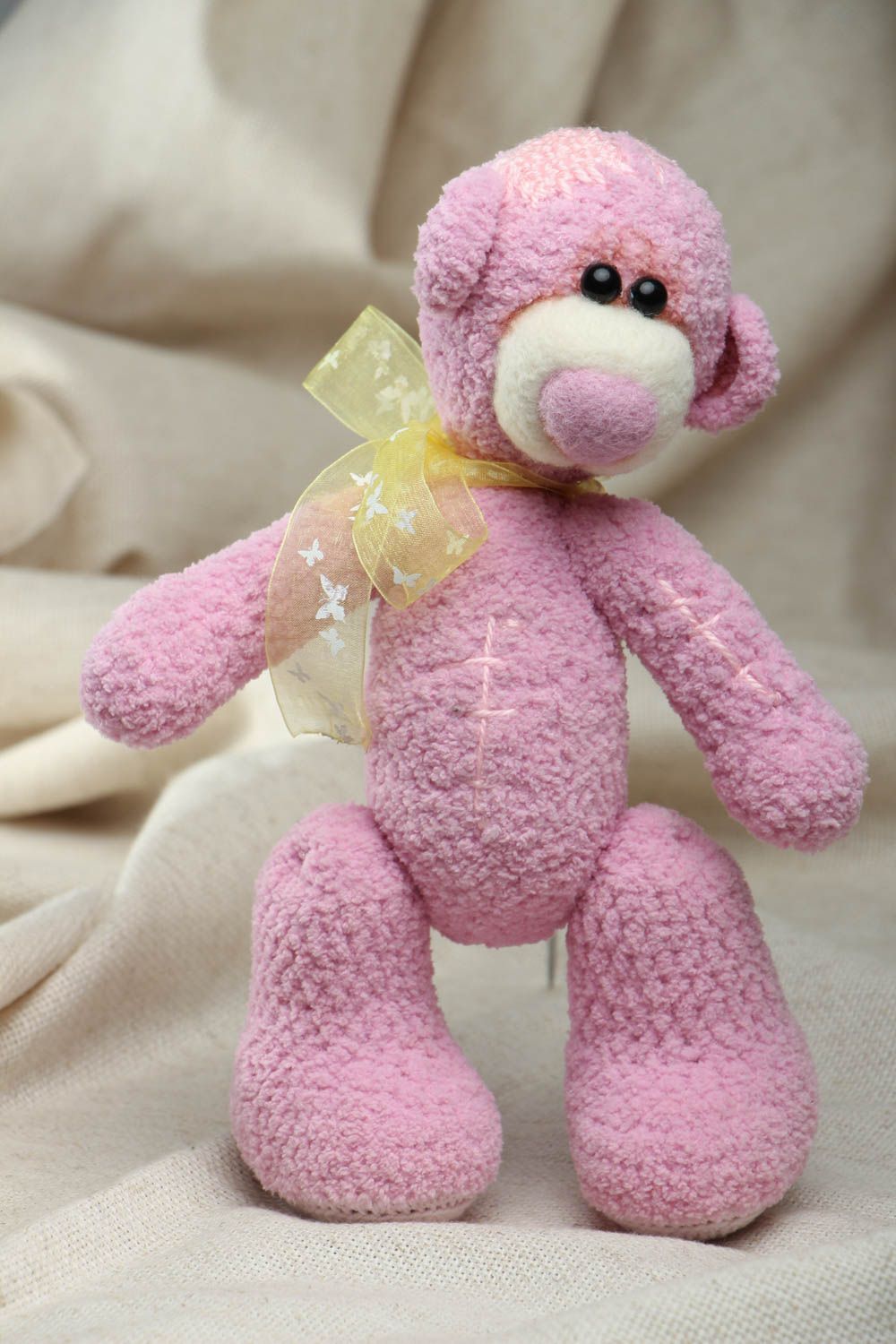 Brinquedo macio tricotado urso cor rosa foto 1