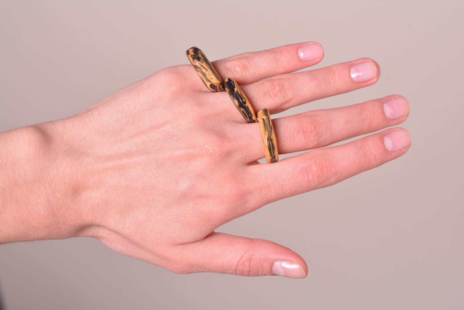 Кольца ручной работы кольца для девушек необычные кольца 3 шт из полимерки фото 2