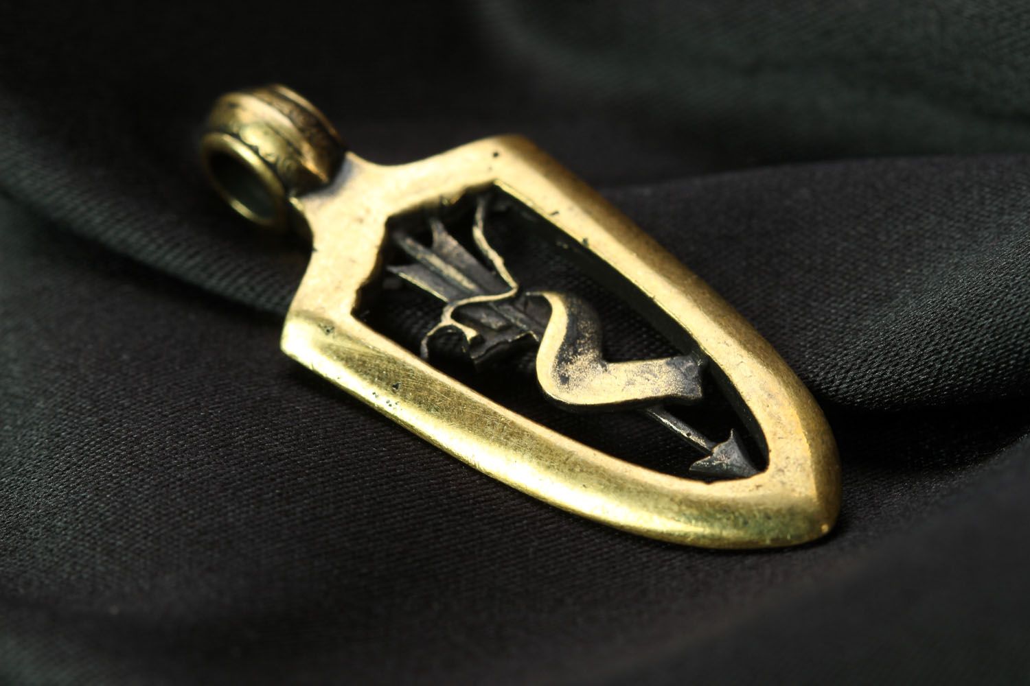 Homemade bronze pendant Arrow of Courage photo 2
