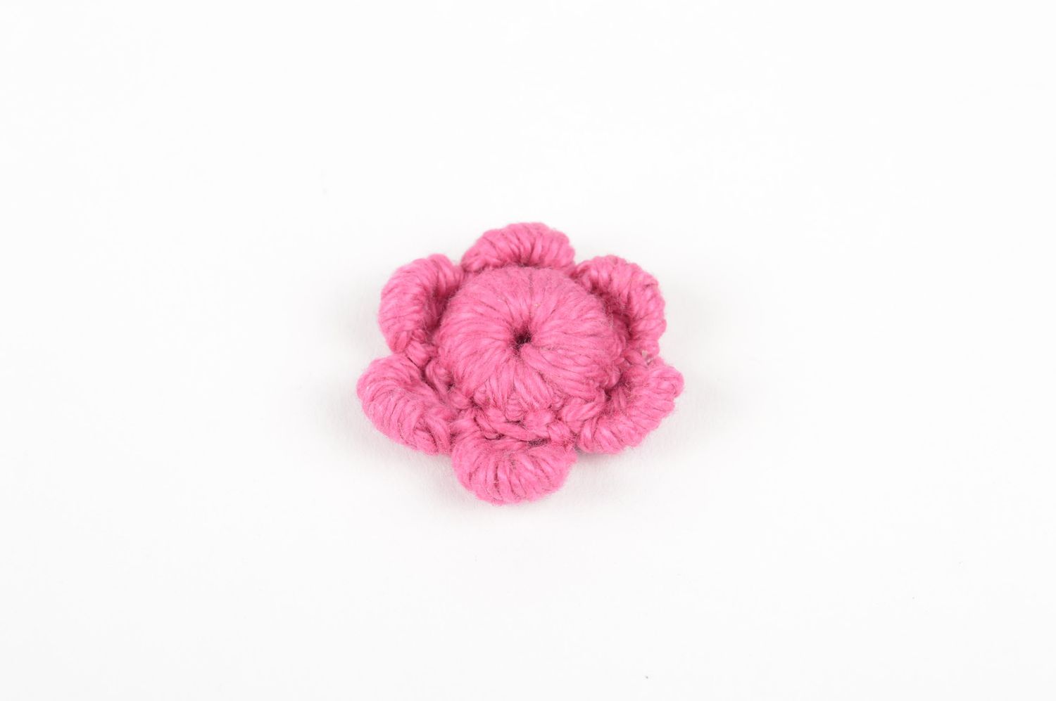 Handmade stylish brooch unusual crocheted fittings unusual jewelry blank photo 2