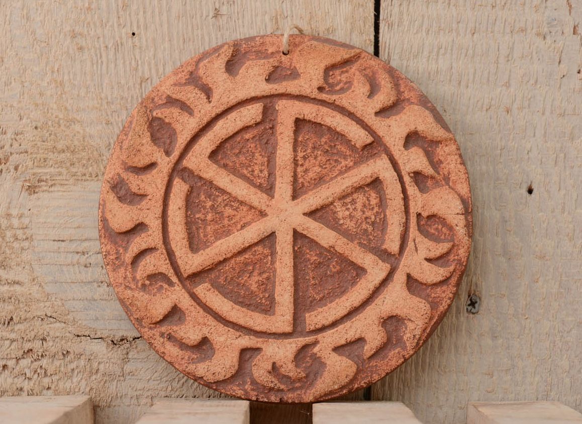 Pingente talismã artesanal de interior de cerâmica para a decoração da casa Gromovik foto 1