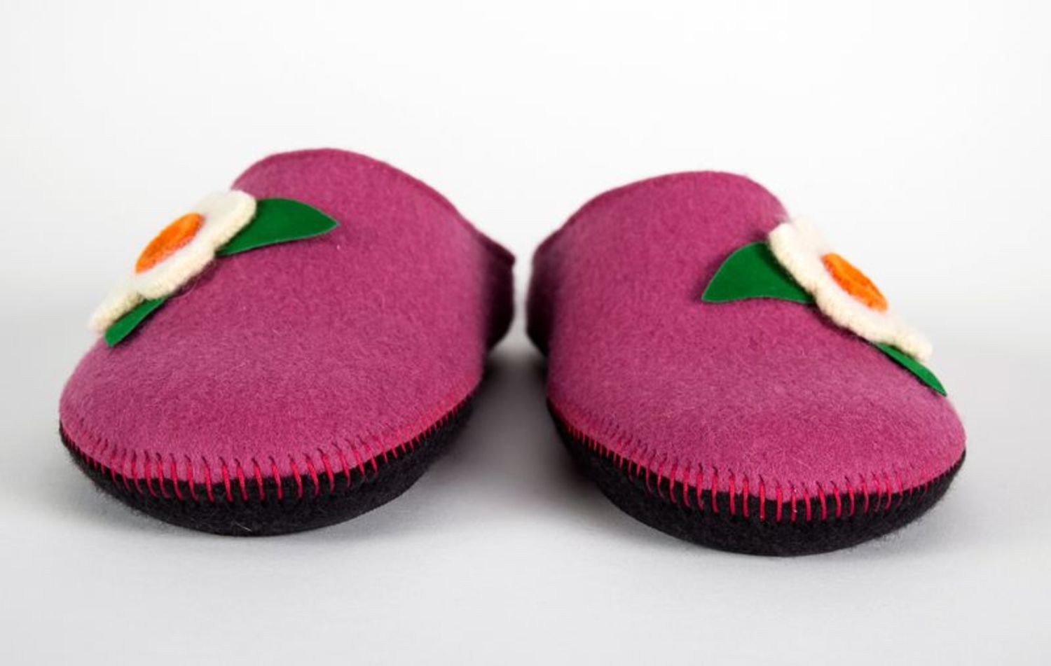 Women's felt slippers of pink color with flower photo 5