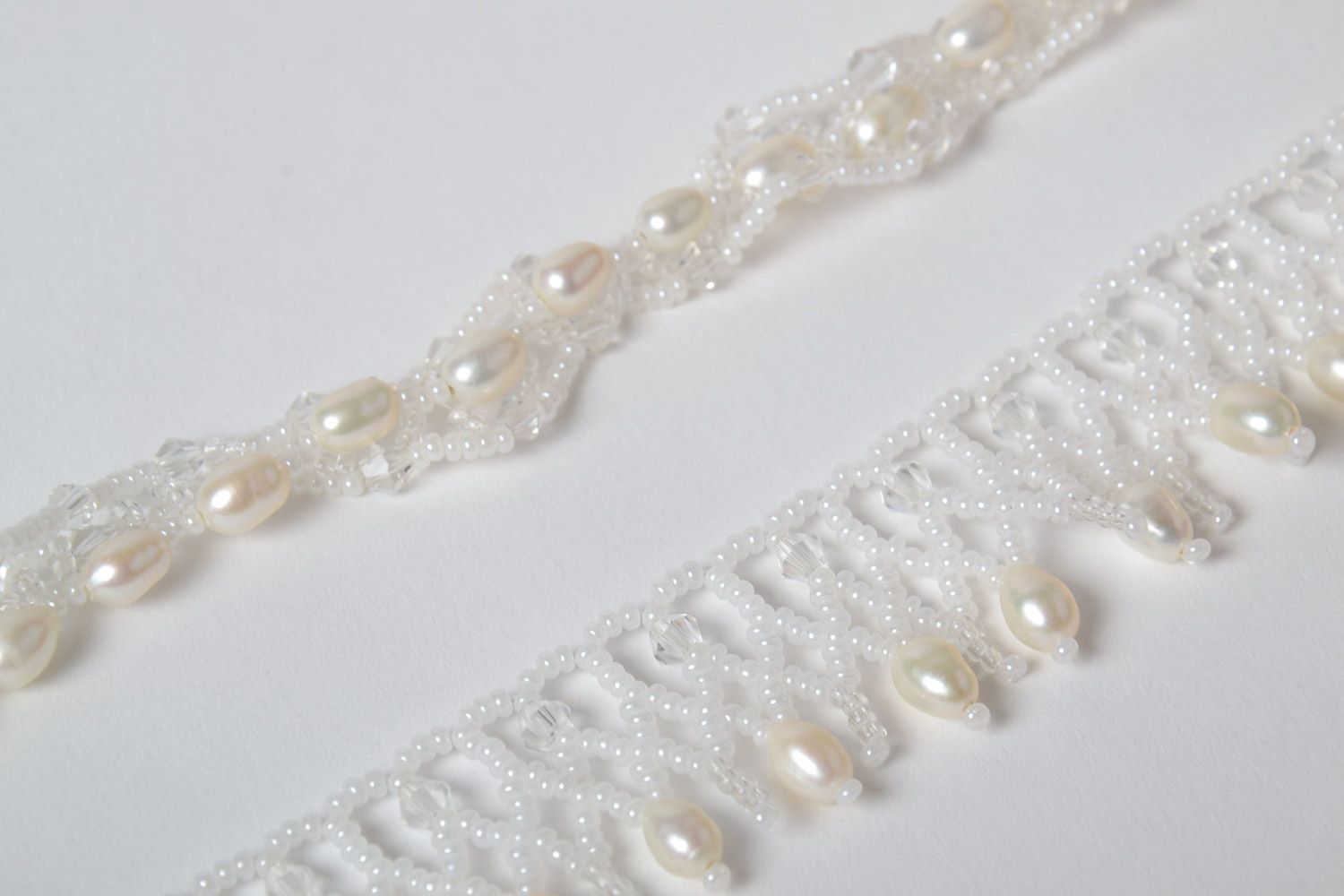 Set de bijoux en perles de rocailles collier bracelet ajouré fait main blanc photo 3