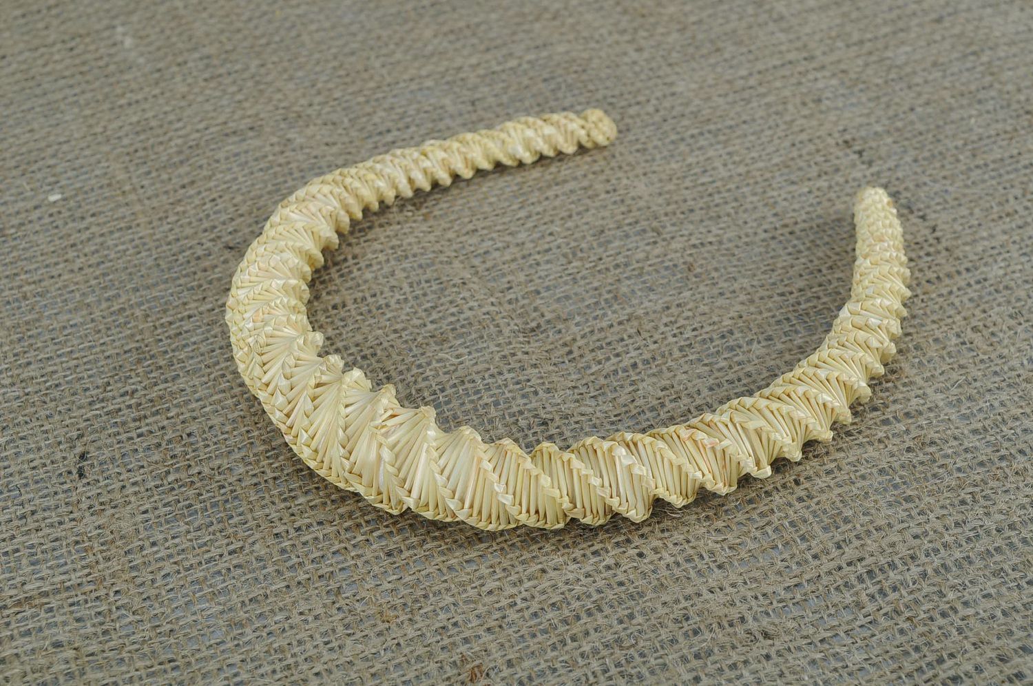 Ring made from steamed straw photo 1
