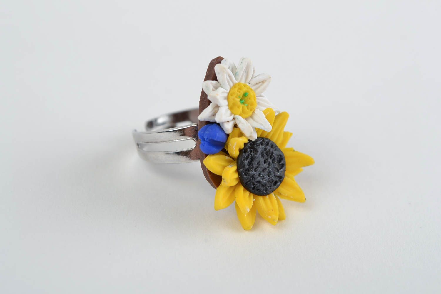 Beautiful handmade designer polymer clay flower ring Camomile and Sunflower photo 4