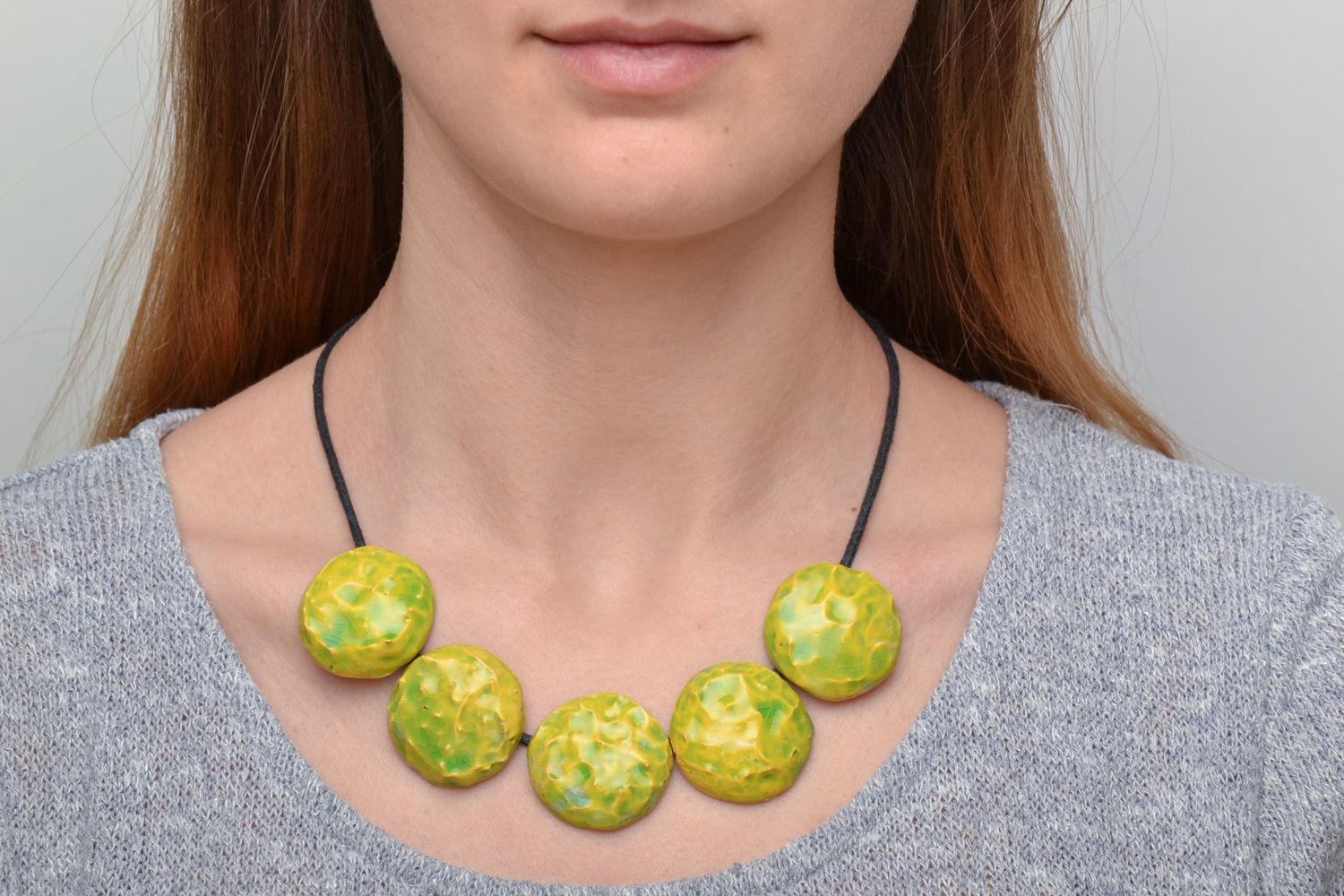 Handmade designer gentle green clay necklace photo 5
