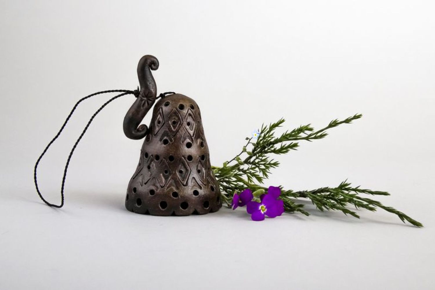 Campanello d'autore in ceramica fatto a mano campanella marrone originale
 foto 3