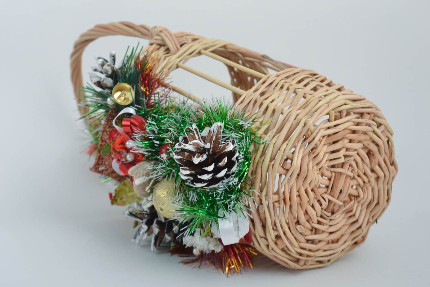 Beautiful homemade woven basket handmade Easter basket ideas designer accessory photo 3