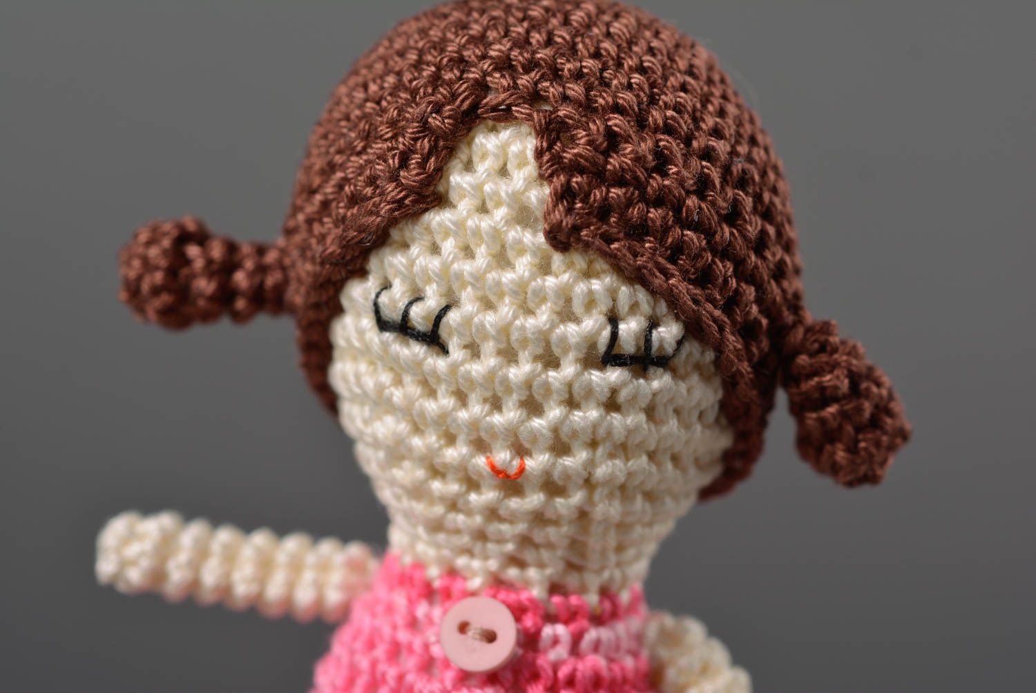 Handmade Designer Puppe Stoff Spielzeug Gehäkelte Puppe Mädchen im rosa Kleid foto 2