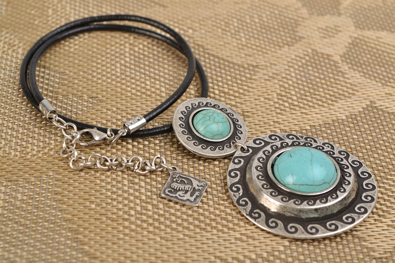 Handmade metal necklace with turquoise photo 1