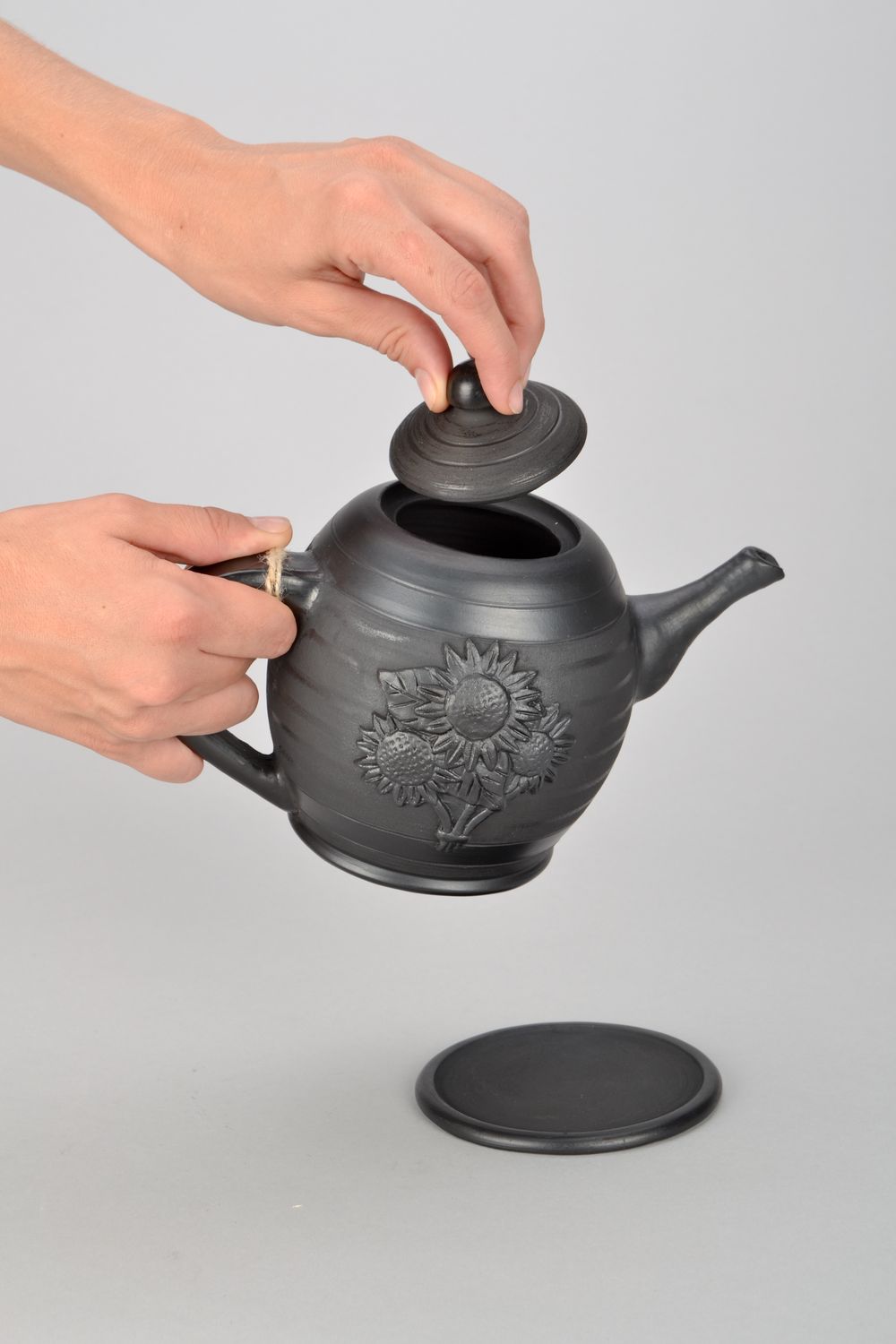 Заварочный чайник из глины с подставкой фото 2