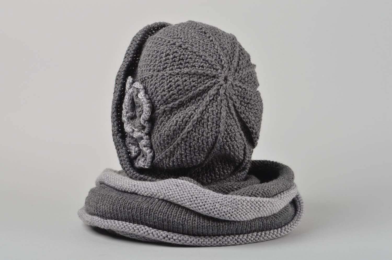 Snood tricot fait main Bonnet tricot gris Accessoires femme pour hiver cadeau photo 5