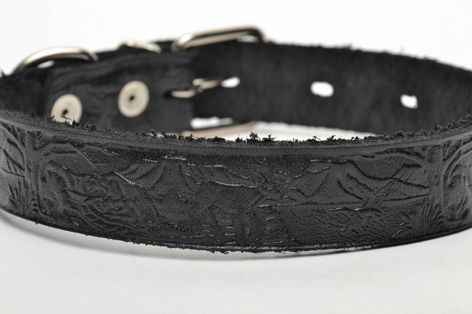 Black leather collar with stamping photo 3