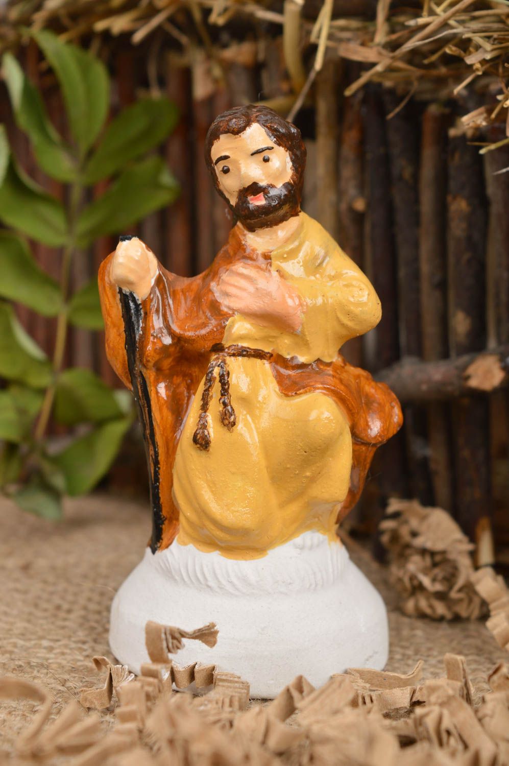 Figura de yeso hecha a mano figurita de belén decoración navideña José foto 1