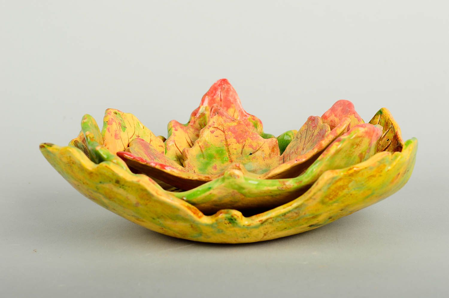 Керамические тарелки ручной работы глиняная посуда три расписные тарелки листики фото 4