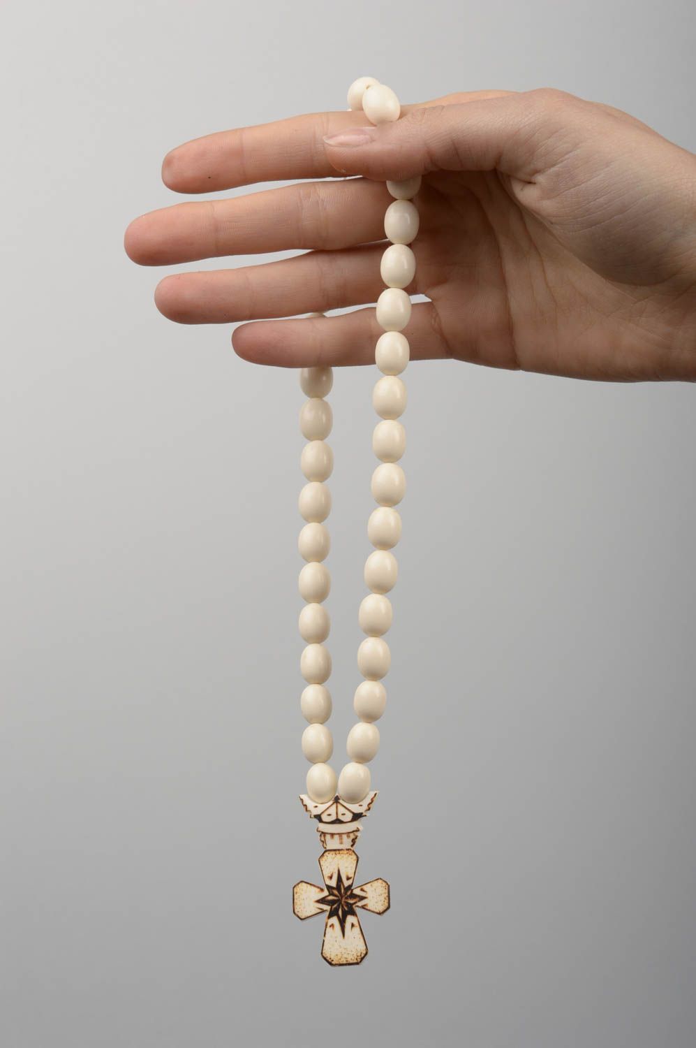 Chapelet avec croix Bijou religieux fait main blanc grand Cadeau original photo 5