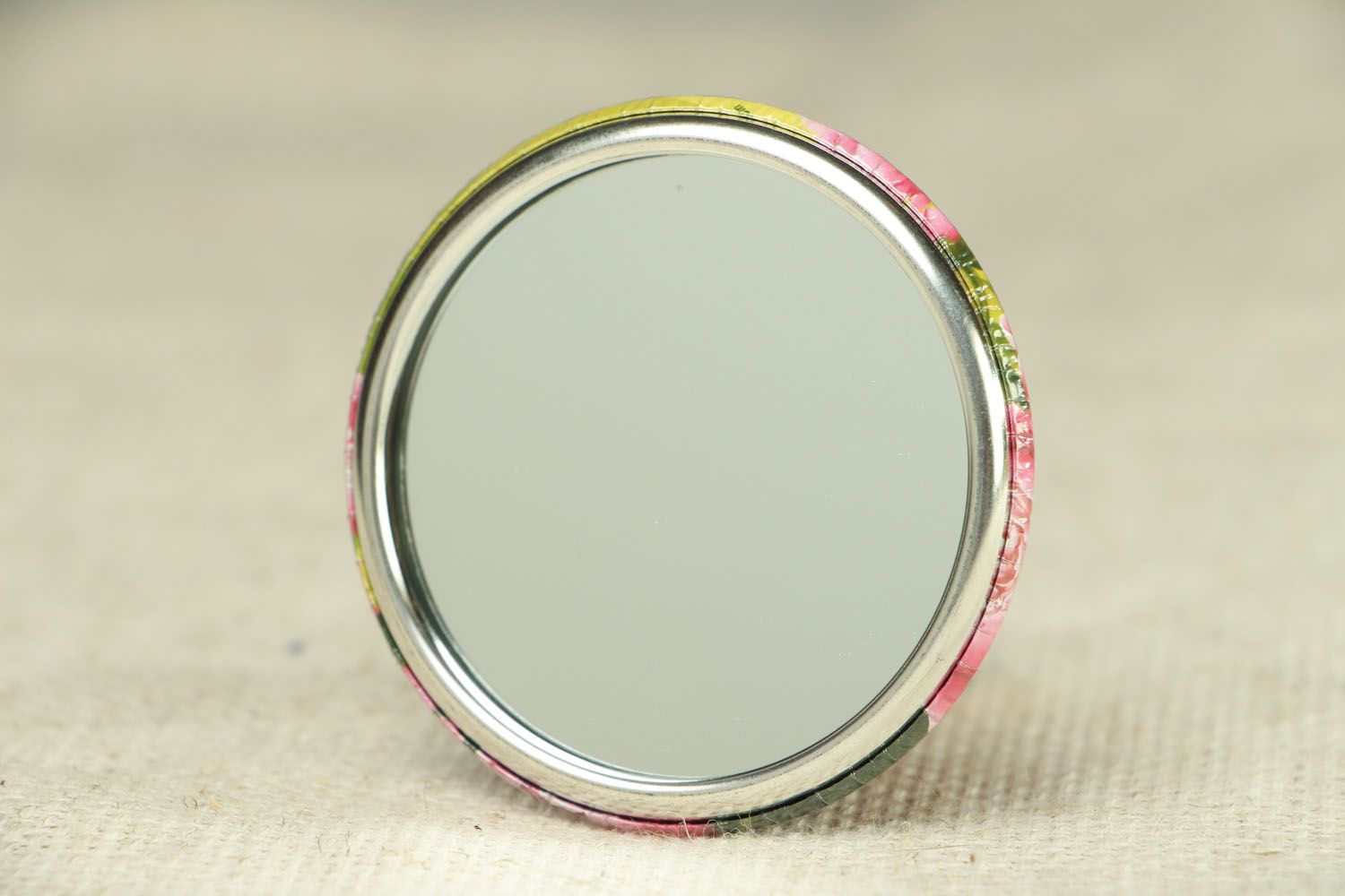 Miroir de poche fait main avec image photo 3