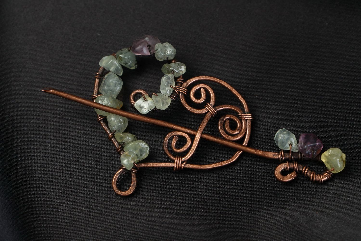 Copper Brooch with Amethyst Heart photo 1