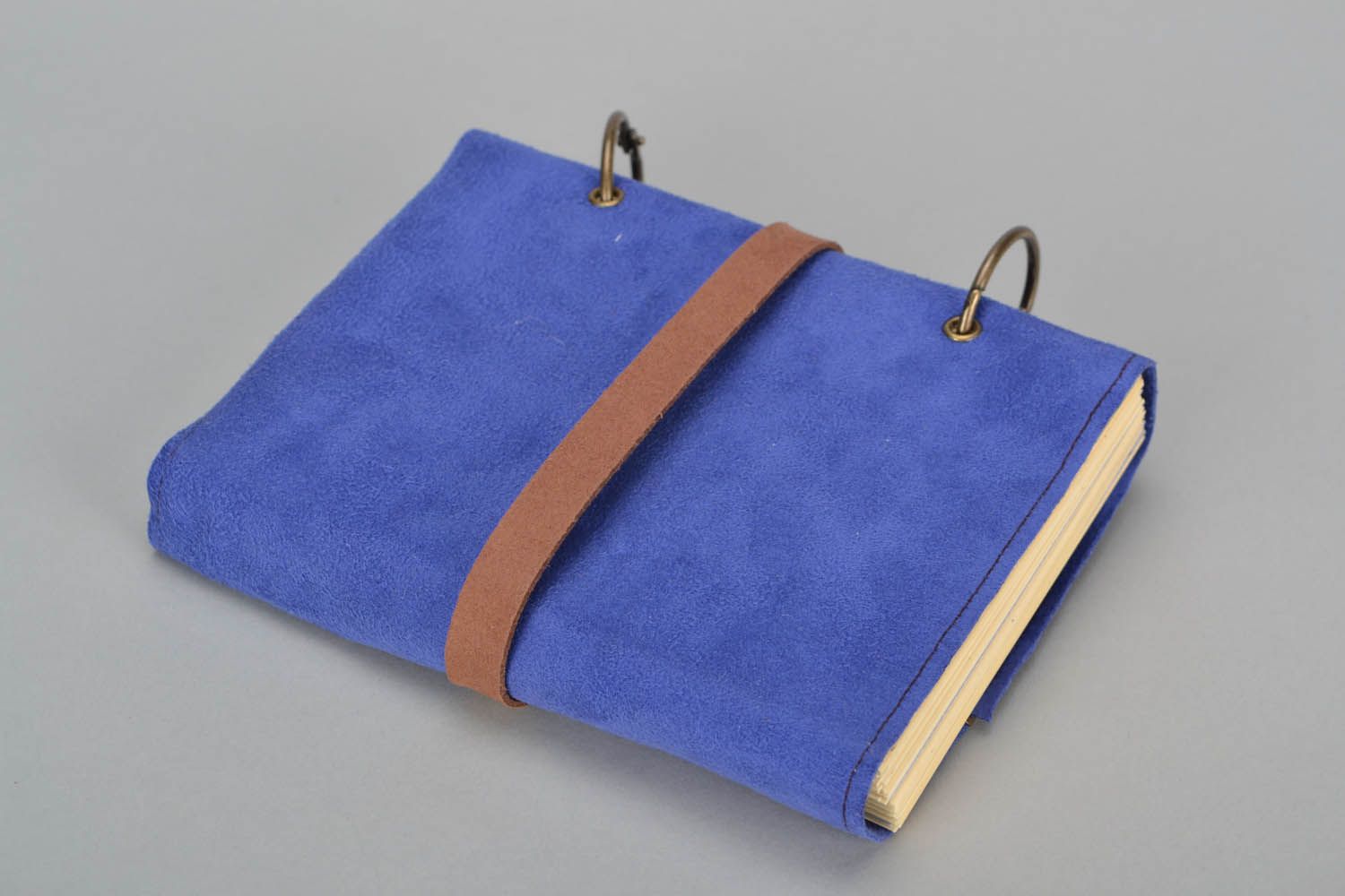 Blue notebook with clasp  photo 4