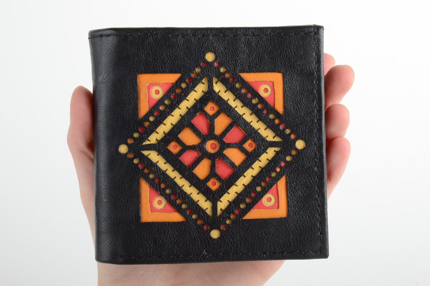 Beautiful women's leather wallet in ethnic style photo 5