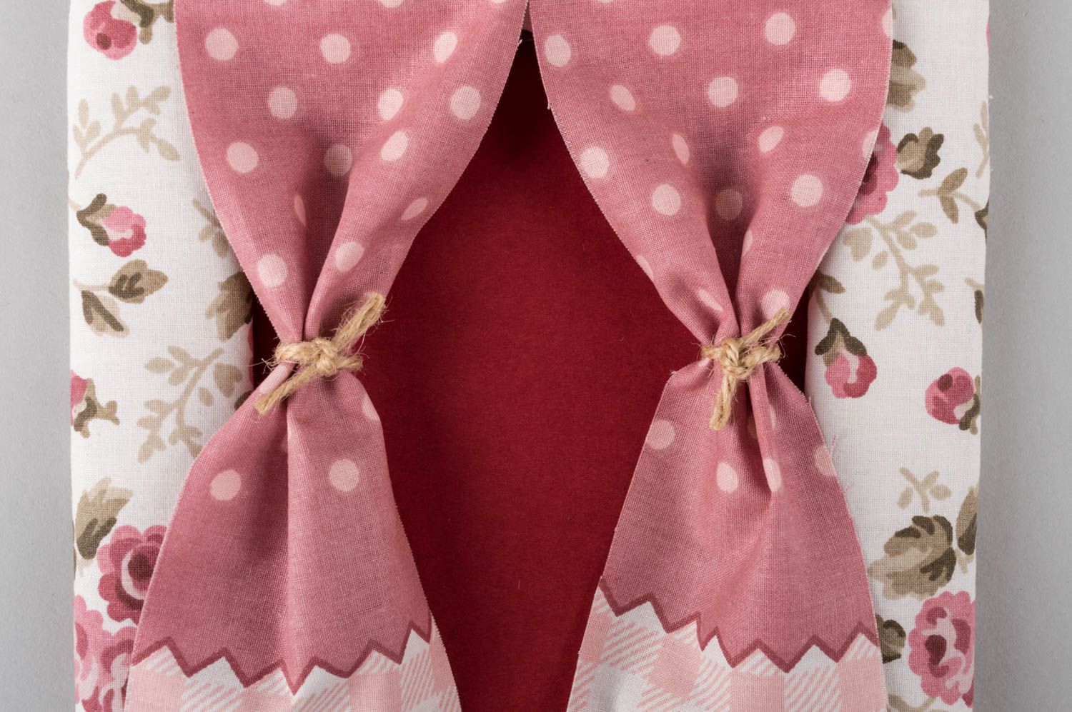 Оригинальная фоторамка из ситцевой ткани ручной работы розовая симпатичная фото 4