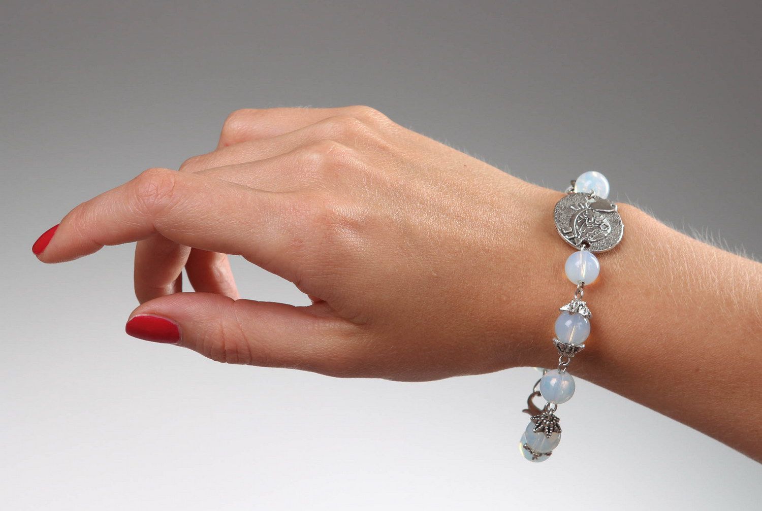 Bracelet with blue opals photo 4