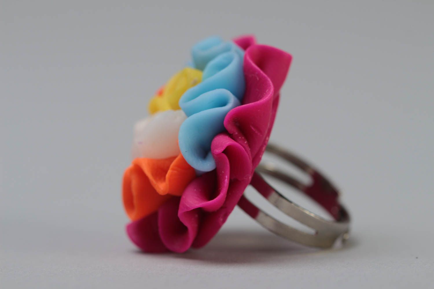 Handmade designer polymer clay jewelry ring with volume flower and metal basis photo 3