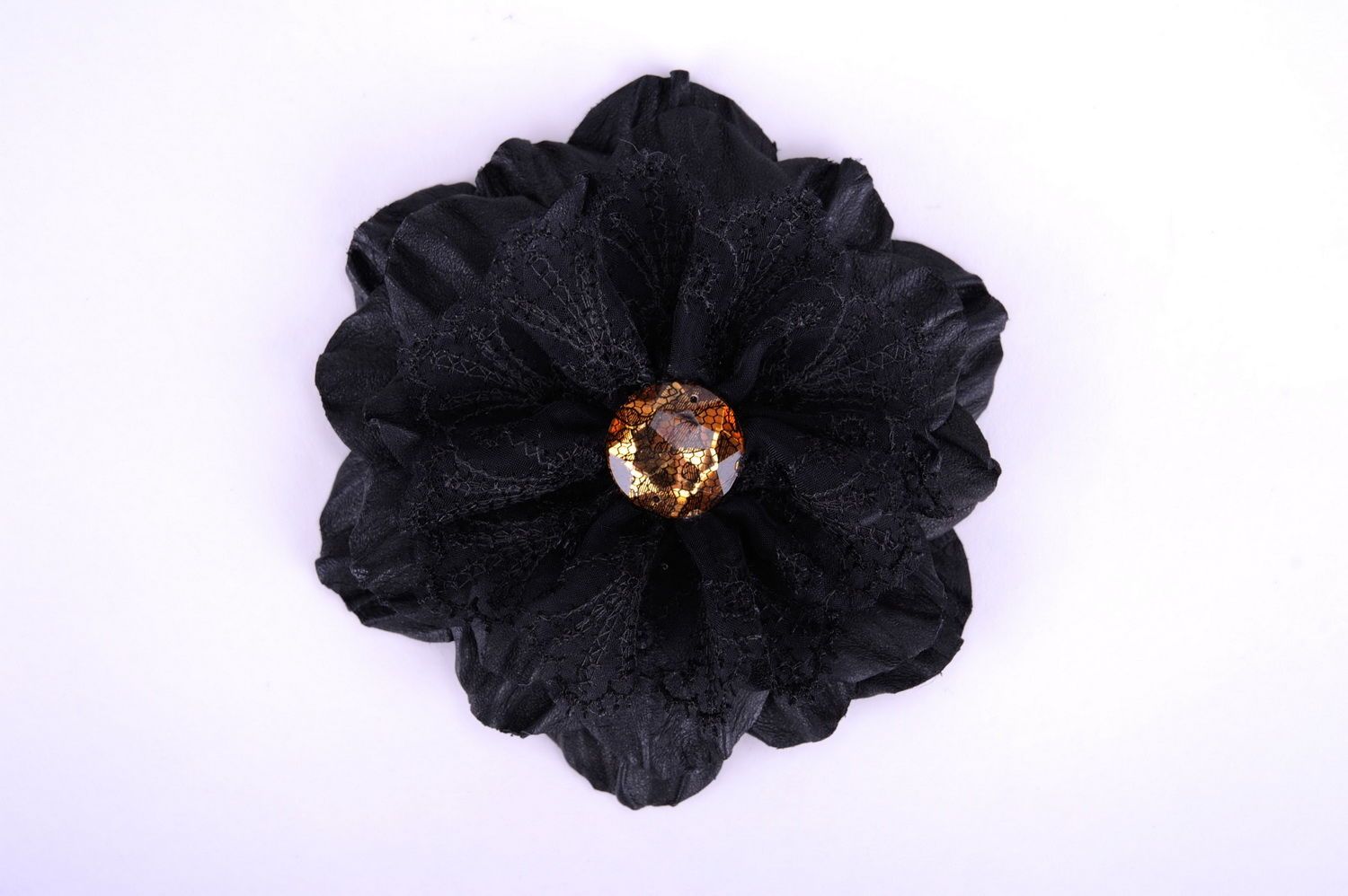 Flower brooch made ​​of leather and lace photo 1