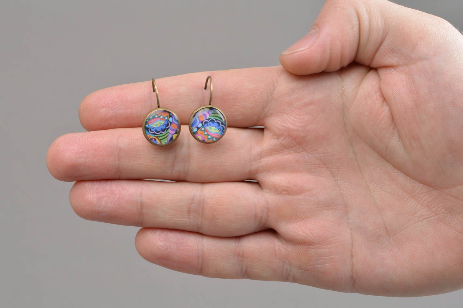 Bright colorful unusual handmade designer decoupage earrings photo 4