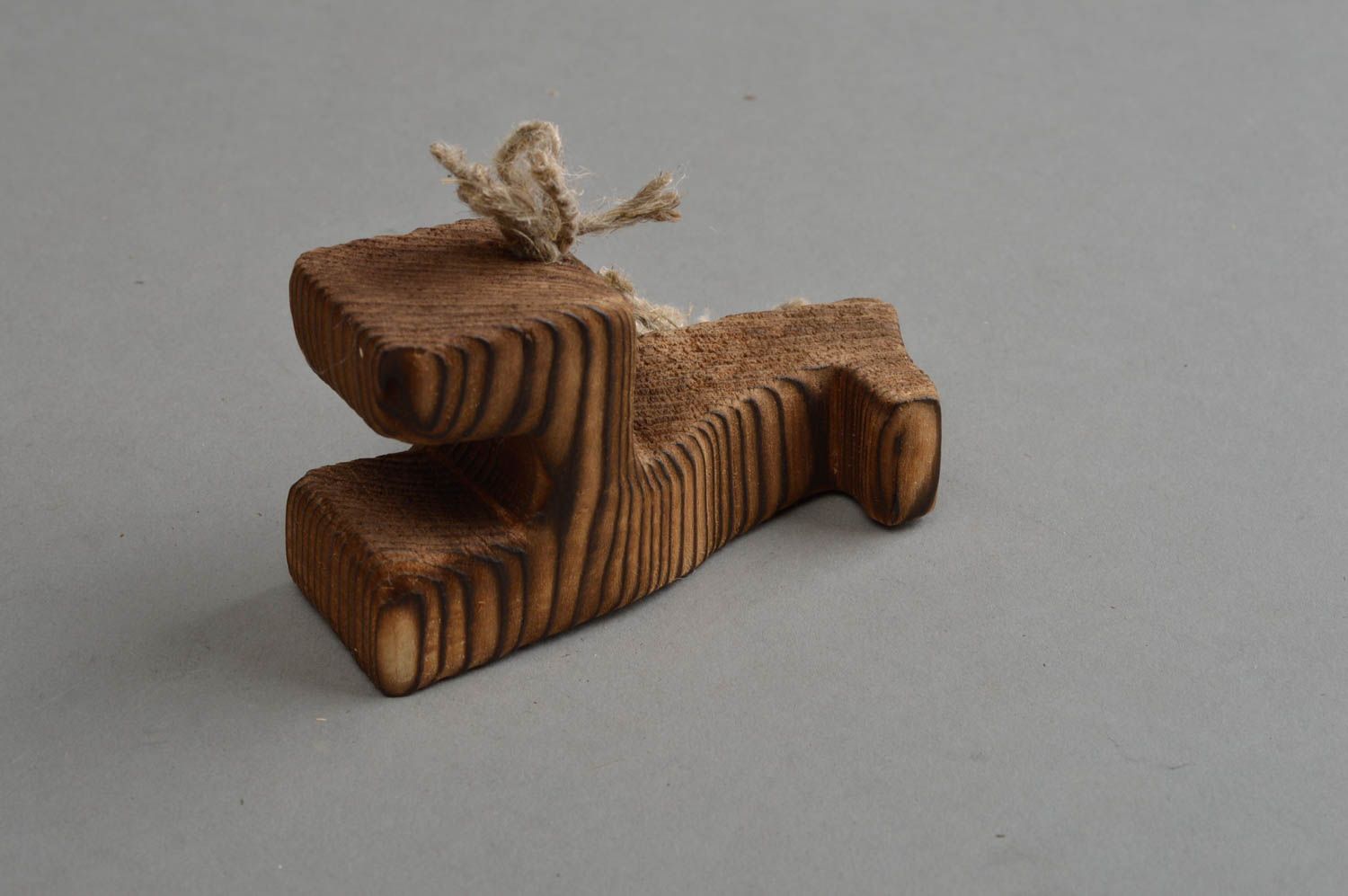 Figurine en bois de pin et cordons de lin faite main écologique marron Cheval photo 4