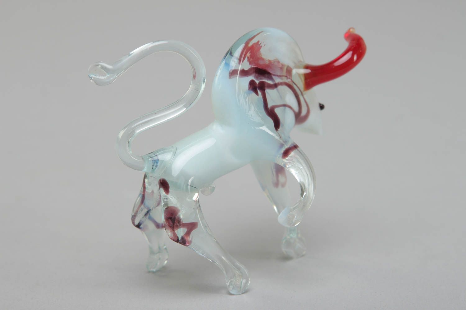 Figurine miniature en verre au chalumeau décorative faite main Taureau photo 3