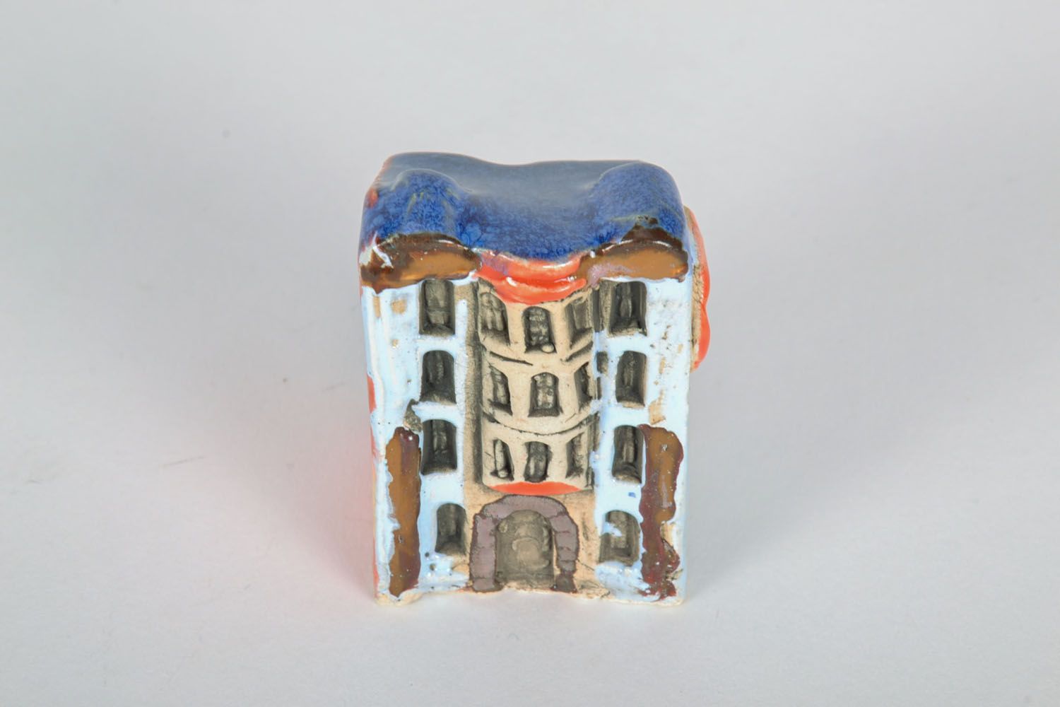 Maisonnette miniature céramique décorative faite main souvenir Bibliothèque photo 5