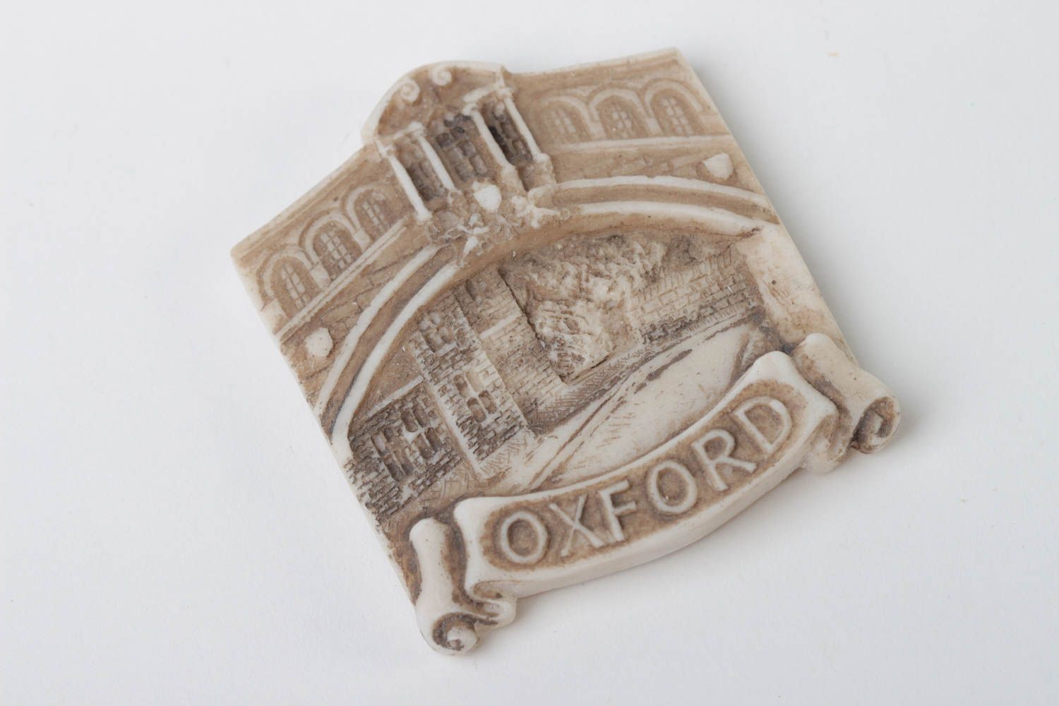 Imán de nevera artesanal elemento decorativo regalo original pintado Oxford  foto 2