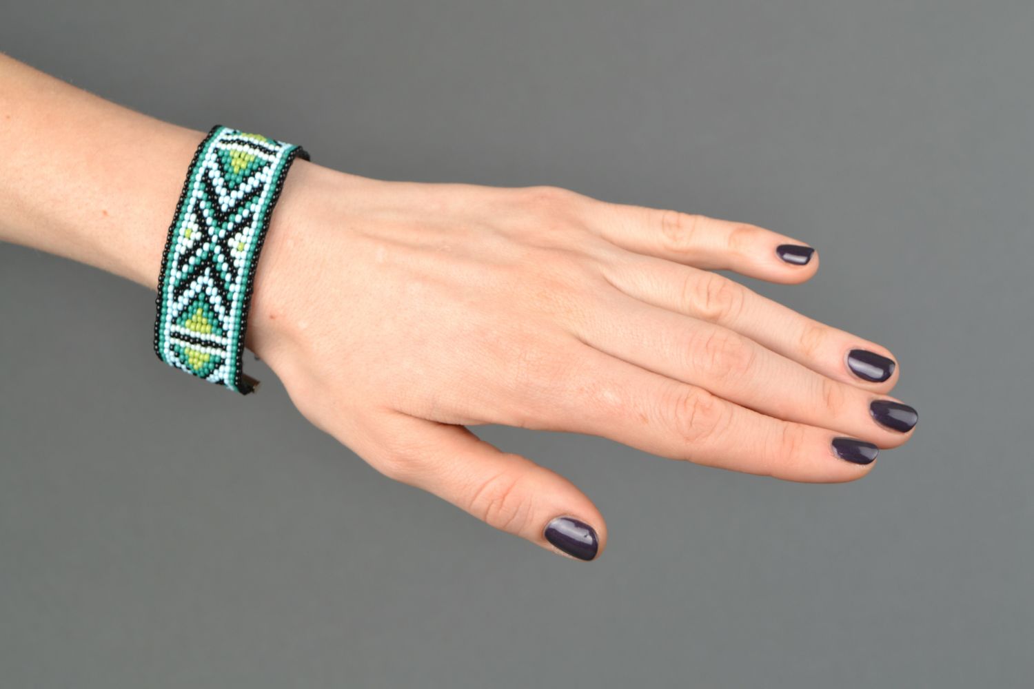 Ethnic black and light green ethnic beaded wide bracelet photo 2